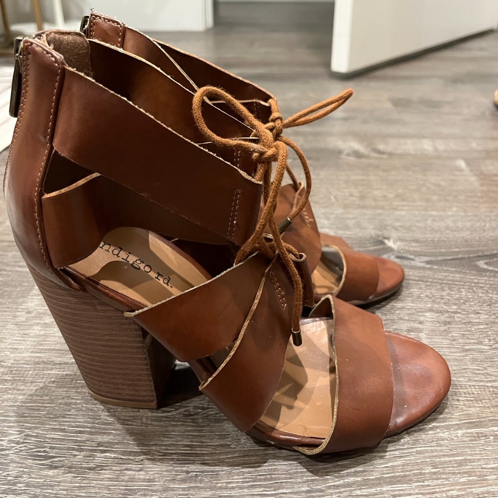 Faux leather block heel sandals size 7